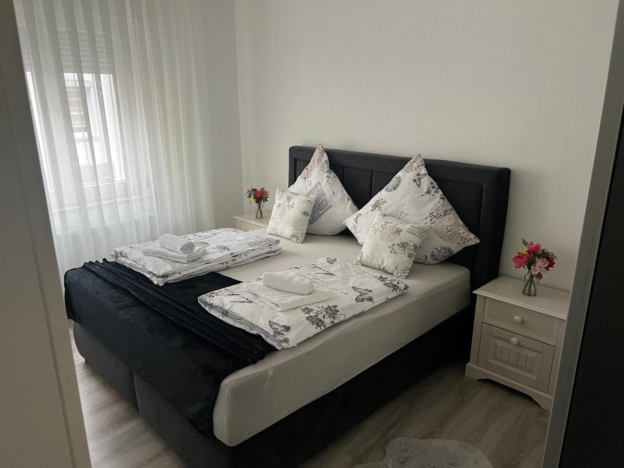 Apartment 1 In Duisburg-Mitte, Altstadt Exteriör bild